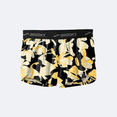 Women's Brooks Chaser 3" Running Shorts Black/Gold | USA78124